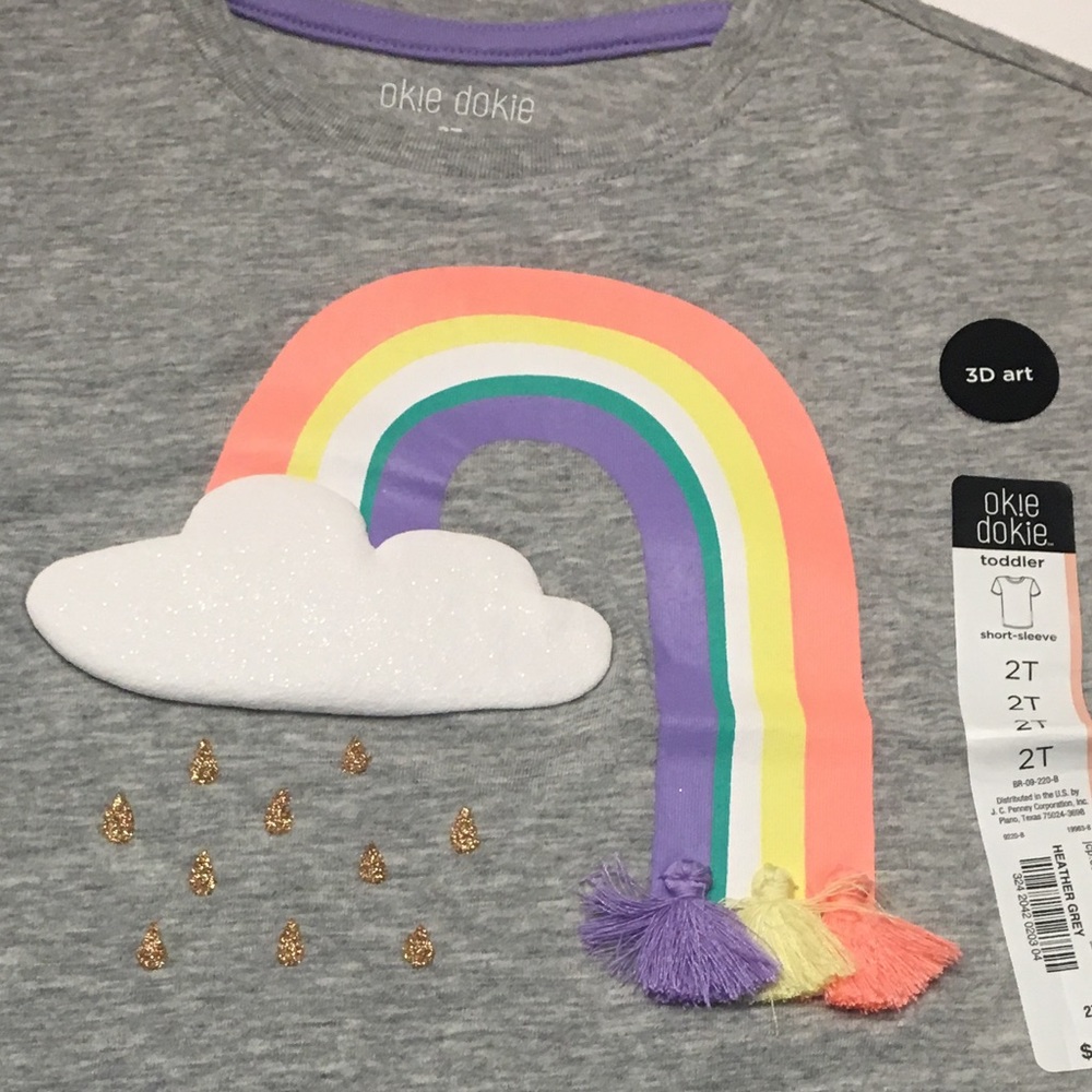 3/$20 💞3D Rainbow T-shirt